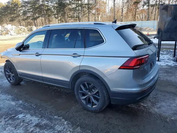3VV3B7AXXRM129516 2024 VOLKSWAGEN TIGUAN - Image 2
