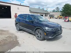 3VV4B7AX0JM006834 2018 VOLKSWAGEN TIGUAN