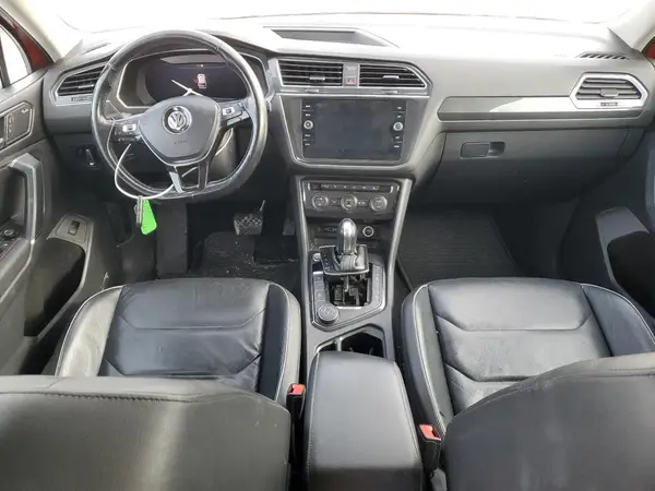 3VV4B7AX0JM105573 2018 VOLKSWAGEN TIGUAN - Image 8