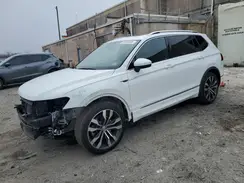 3VV4B7AX0JM168253 2018 VOLKSWAGEN TIGUAN