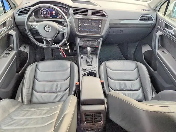 3VV4B7AX0JM194528 2018 VOLKSWAGEN TIGUAN - Image 8