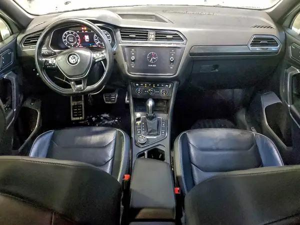 3VV4B7AX0JM217113 2018 VOLKSWAGEN TIGUAN - Image 8