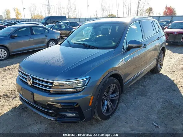 3VV4B7AX0KM046980 2019 VOLKSWAGEN TIGUAN - Image 2