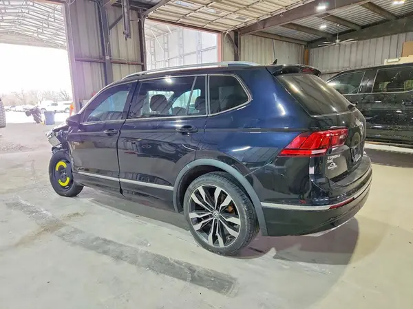 3VV4B7AX0KM102044 2019 VOLKSWAGEN TIGUAN - Image 2