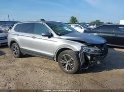 3VV4B7AX0KM166391 2019 VOLKSWAGEN TIGUAN