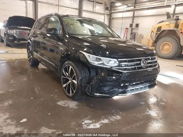 3VV4B7AX0PM112886 2023 VOLKSWAGEN TIGUAN - Image 1
