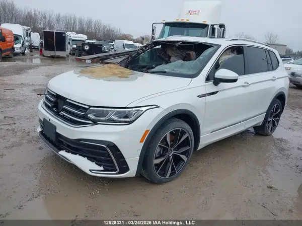 3VV4B7AX0RM036671 2024 VOLKSWAGEN TIGUAN - Image 2