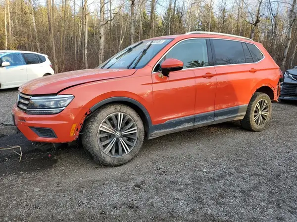 3VV4B7AX1JM008091 2018 VOLKSWAGEN TIGUAN - Image 1