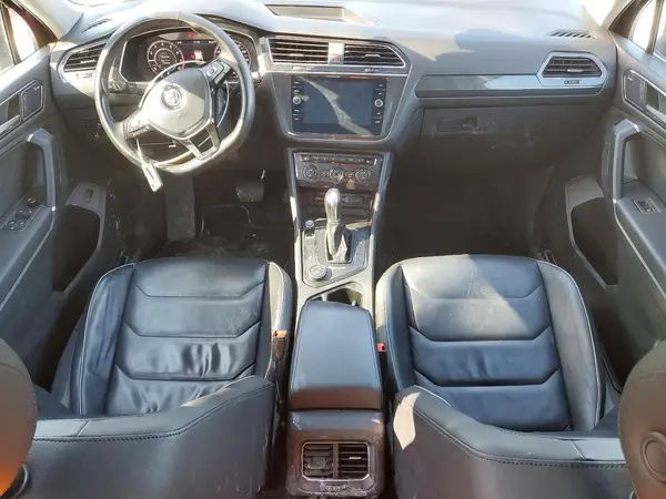 3VV4B7AX1JM067626 2018 VOLKSWAGEN TIGUAN - Image 8