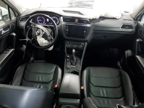 3VV4B7AX1JM174109 2018 VOLKSWAGEN TIGUAN - Image 8