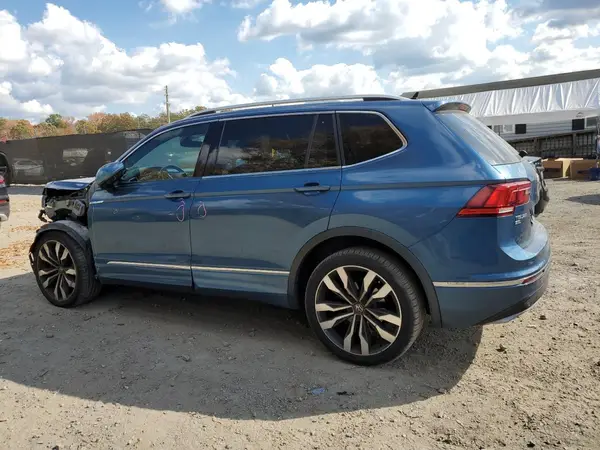3VV4B7AX1JM189757 2018 VOLKSWAGEN TIGUAN - Image 2