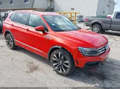 3VV4B7AX1KM020808 2019 VOLKSWAGEN TIGUAN