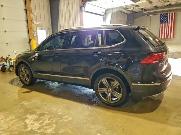 3VV4B7AX1KM130287 2019 VOLKSWAGEN TIGUAN - Image 2