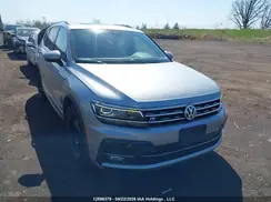 3VV4B7AX1KM133156 2019 VOLKSWAGEN TIGUAN