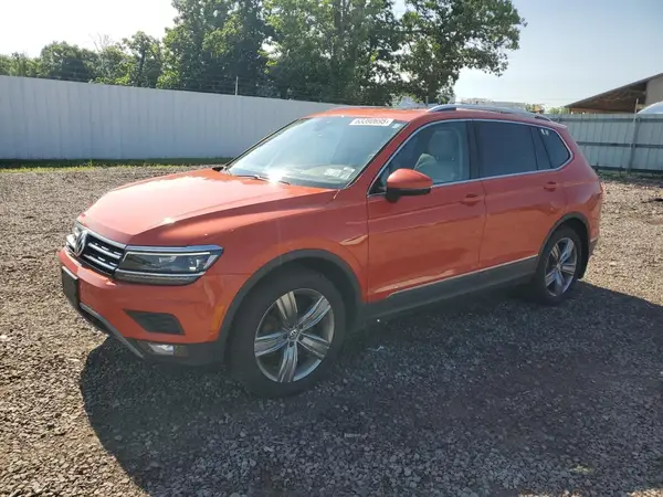 3VV4B7AX1KM145596 2019 VOLKSWAGEN TIGUAN - Image 1