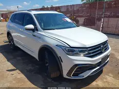 3VV4B7AX1NM003768 2022 VOLKSWAGEN TIGUAN