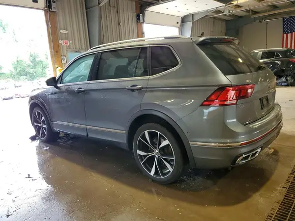 3VV4B7AX1PM127655 2023 VOLKSWAGEN TIGUAN - Image 2