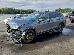 3VV4B7AX2JM088307 2018 VOLKSWAGEN TIGUAN