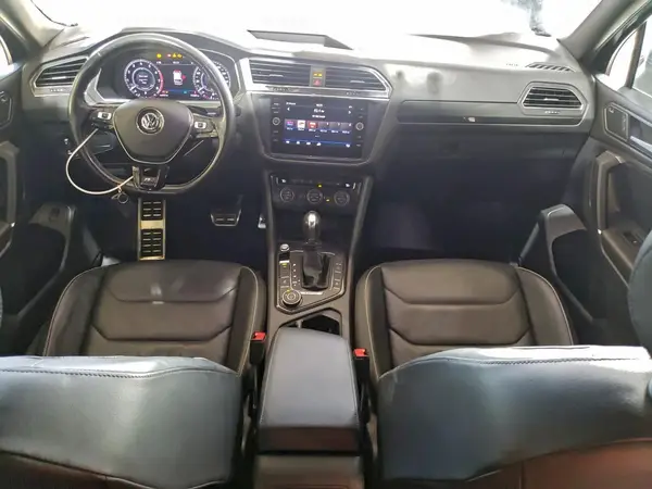 3VV4B7AX2JM151566 2018 VOLKSWAGEN TIGUAN - Image 8