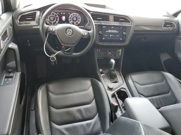 3VV4B7AX2JM177360 2018 VOLKSWAGEN TIGUAN - Image 8