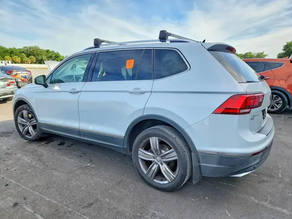 3VV4B7AX2KM020123 2019 VOLKSWAGEN TIGUAN - Image 2