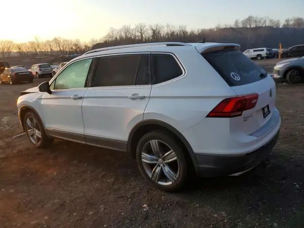 3VV4B7AX2KM022793 2019 VOLKSWAGEN TIGUAN - Image 2