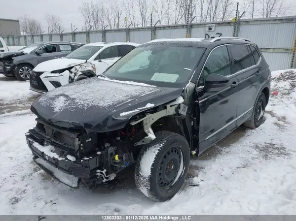 3VV4B7AX2MM084181 2021 VOLKSWAGEN TIGUAN - Image 2