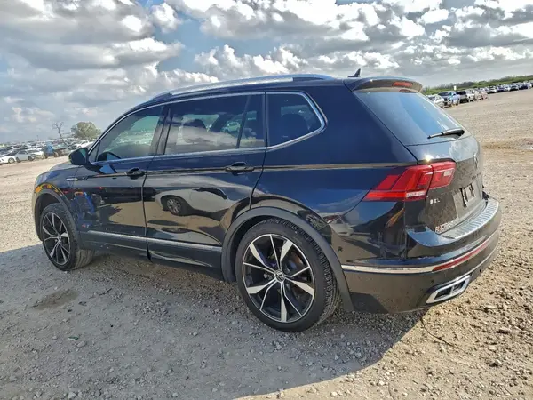 3VV4B7AX2NM108335 2022 VOLKSWAGEN TIGUAN - Image 2
