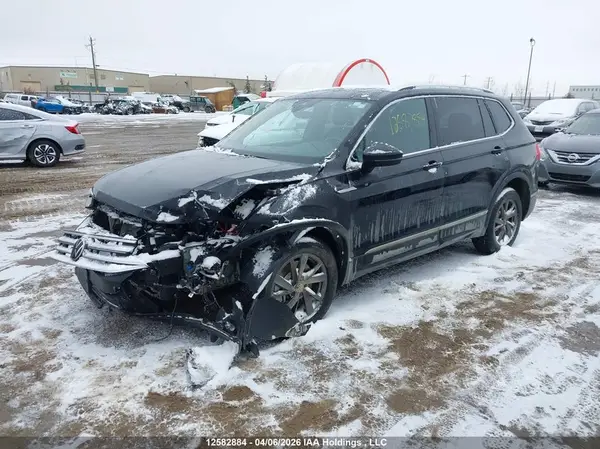 3VV4B7AX2RM069817 2024 VOLKSWAGEN TIGUAN - Image 2