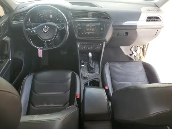 3VV4B7AX3JM007282 2018 VOLKSWAGEN TIGUAN - Image 8