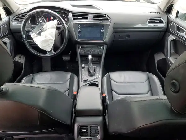 3VV4B7AX3JM168988 2018 VOLKSWAGEN TIGUAN - Image 8