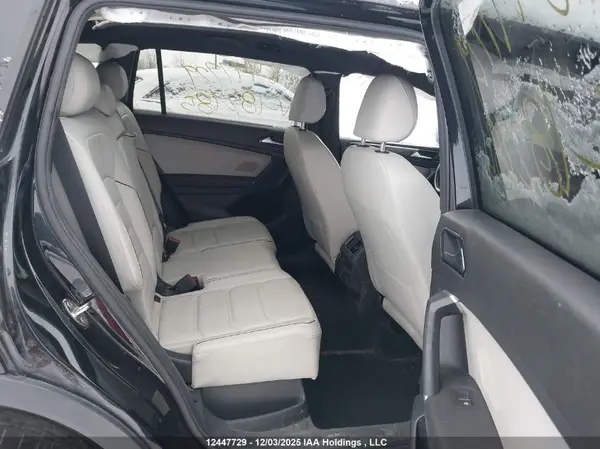 3VV4B7AX3JM182485 2018 VOLKSWAGEN TIGUAN - Image 8