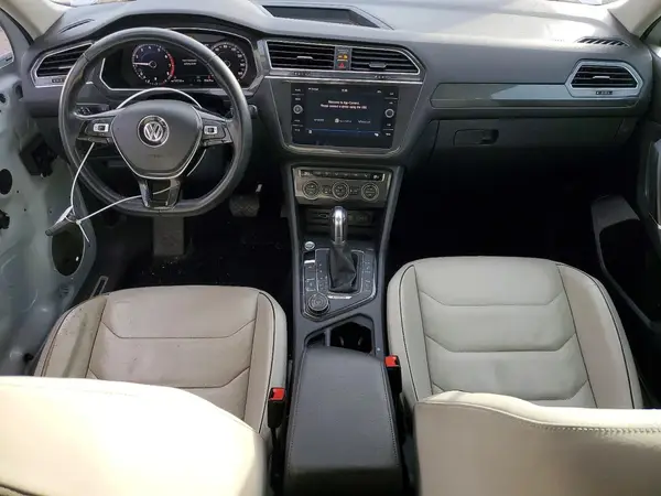 3VV4B7AX3JM197603 2018 VOLKSWAGEN TIGUAN - Image 8