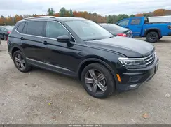 3VV4B7AX3KM026786 2019 VOLKSWAGEN TIGUAN