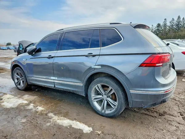3VV4B7AX3KM067953 2019 VOLKSWAGEN TIGUAN - Image 2