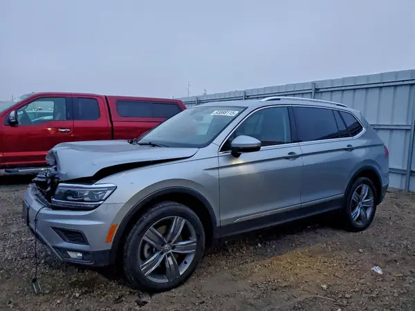 3VV4B7AX3KM073283 2019 VOLKSWAGEN TIGUAN - Image 1