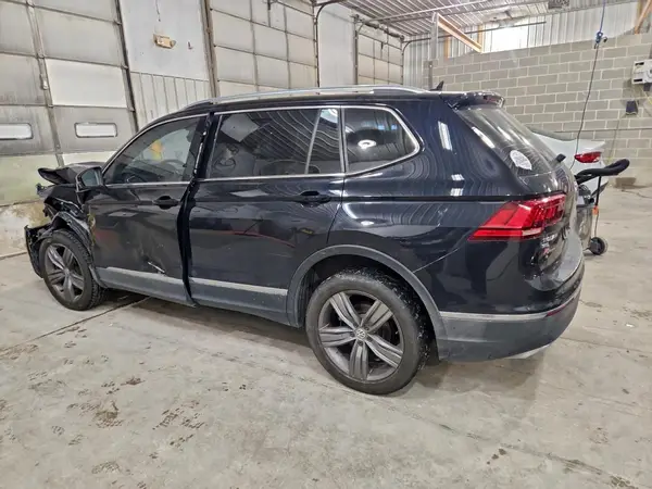 3VV4B7AX3KM090326 2019 VOLKSWAGEN TIGUAN - Image 2