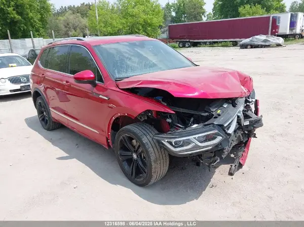 3VV4B7AX3RM008007 2024 VOLKSWAGEN TIGUAN - Image 1
