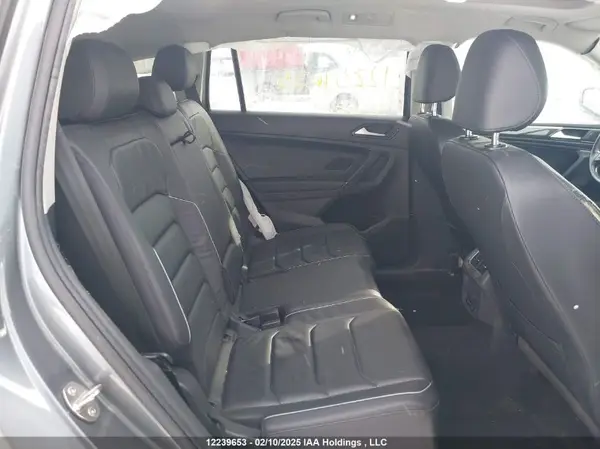 3VV4B7AX4JM169308 2018 VOLKSWAGEN TIGUAN - Image 8