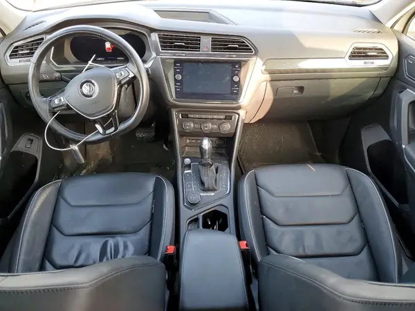 3VV4B7AX4JM197139 2018 VOLKSWAGEN TIGUAN - Image 8