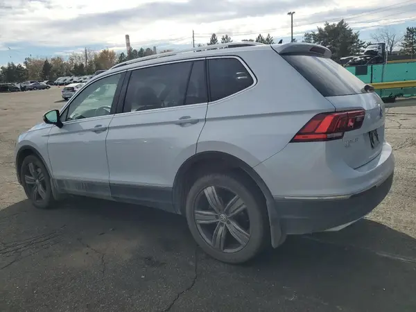 3VV4B7AX4KM062258 2019 VOLKSWAGEN TIGUAN - Image 2