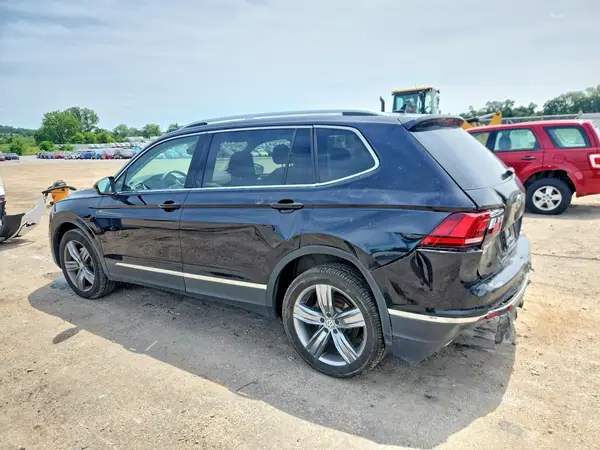 3VV4B7AX4KM102077 2019 VOLKSWAGEN TIGUAN - Image 2