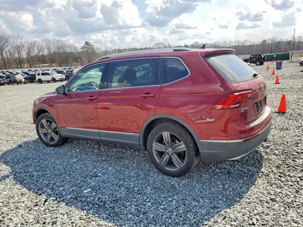 3VV4B7AX4KM156527 2019 VOLKSWAGEN TIGUAN - Image 2