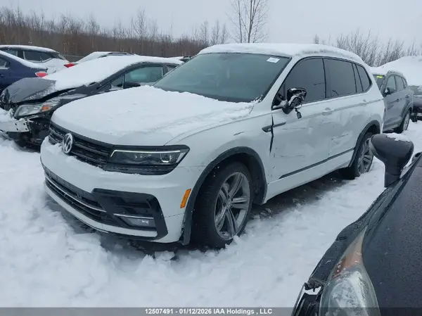3VV4B7AX4KM167320 2019 VOLKSWAGEN TIGUAN - Image 2