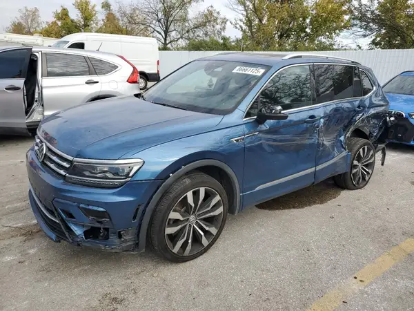 3VV4B7AX4LM011084 2020 VOLKSWAGEN TIGUAN - Image 1
