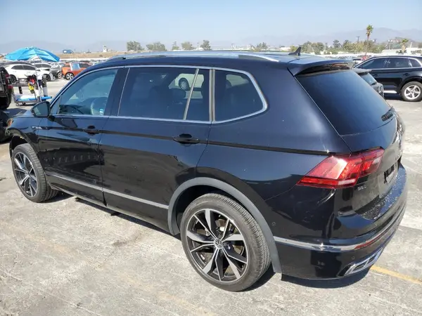 3VV4B7AX4NM140980 2022 VOLKSWAGEN TIGUAN - Image 2