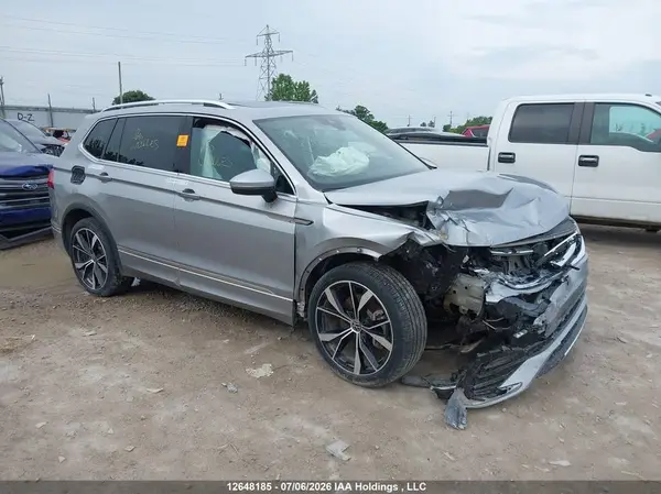 3VV4B7AX4PM096529 2023 VOLKSWAGEN TIGUAN - Image 1