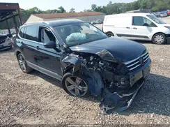 3VV4B7AX5JM004531 2018 VOLKSWAGEN TIGUAN