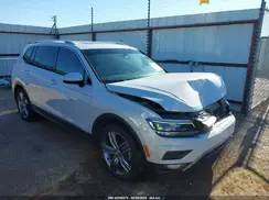 3VV4B7AX5JM105410 2018 VOLKSWAGEN TIGUAN