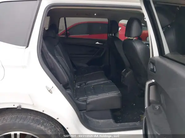 3VV4B7AX5JM112521 2018 VOLKSWAGEN TIGUAN - Image 8